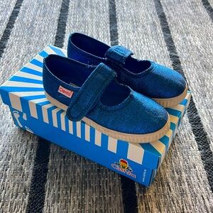 CIENTA metallic blue canvas Mary jane, size 9.5 (euro 27C)